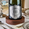 Etichetta di vino in bottiglia di champagne in metallo